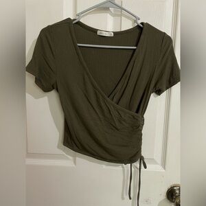 Women’s Top with Side Cinch and Tie